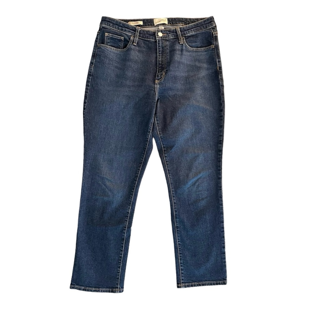 Universal Thread High Rise Straight Leg Jeans - Picture 2 of 9